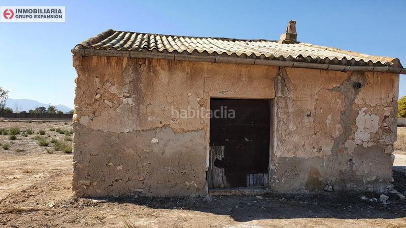 Foto 1f9e7e80-a416-46ff-8c37-88d443554ba1. Chalet in Novelda