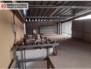 Rent Business premise in Novelda. Local - nave en alquiler en novelda de 250 metros