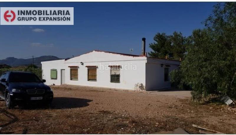 Foto 9ec0840b-b14e-4e6d-ada4-80b4b7d029a8. Chalet  en la romana muy bien situado en Romana (la)