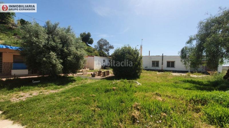 Foto 201d2028-9102-46a8-a78f-2932f89f7814. Chalet  de 550 metros con piscina zona uchel en Aspe