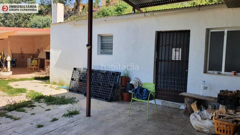 Foto 88cbcb9f-73d6-4f72-ae62-9af54c8964ff. Chalet  de 550 metros con piscina zona uchel en Aspe