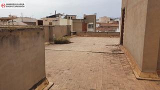 Casa a Novelda. Casa en novelda  local de 226 m2 muy bien situado