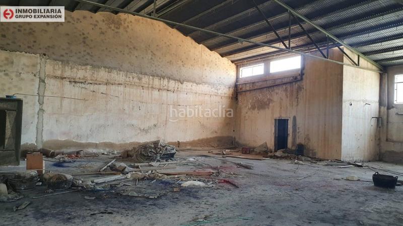 Foto ba2c2f4c-1e04-40c8-9a64-c1218348ad1b. Nau industrial a Pedanías Oeste Aspe