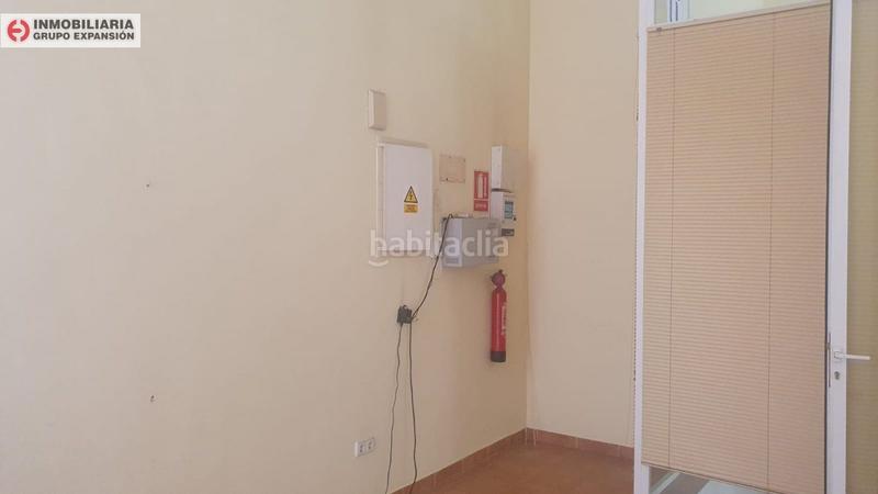 Foto 72d727c8-eb81-4e61-b3b8-6ae8d7342c3e. Business premise in Florida Baja Alicante