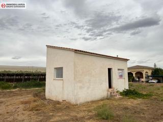 Xalet a Pedanías Oeste. Chalet en aspe tipo almacén agrícola