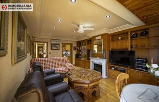 Casa in El Castillo. Casa de lujo de 300 m2 en novelda muy bien situada