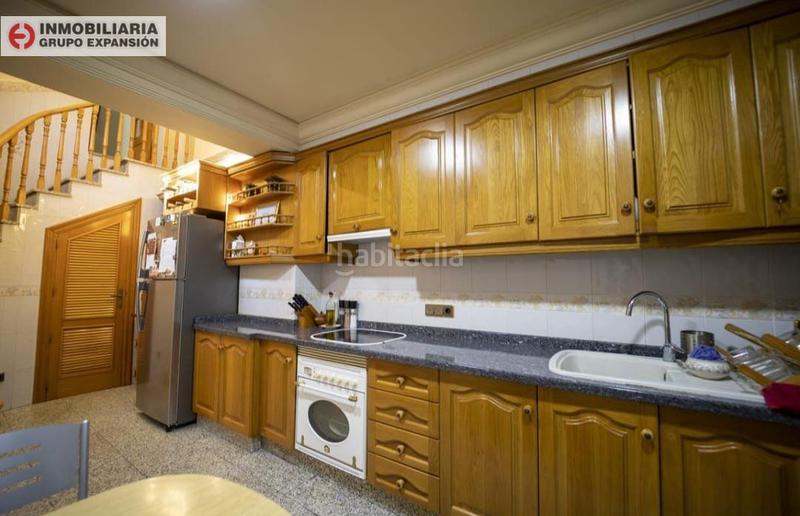 Foto a8a53599-8417-43b7-88bd-240111108d91. Casa amb calefacció aparcament a El Castillo Aspe