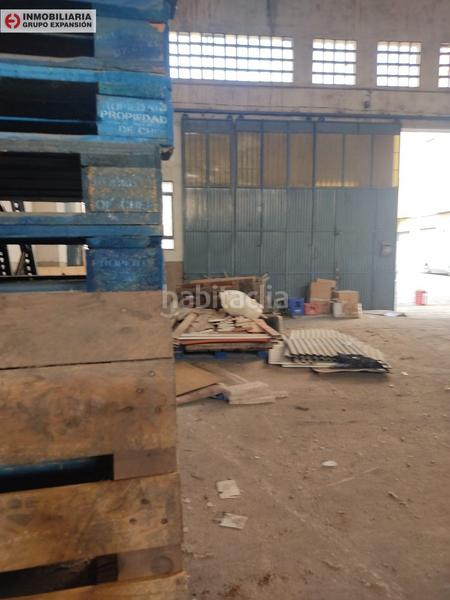 Foto 918231db-2bf1-462d-a5a8-94356119de6b. Fabrikhalle in Novelda