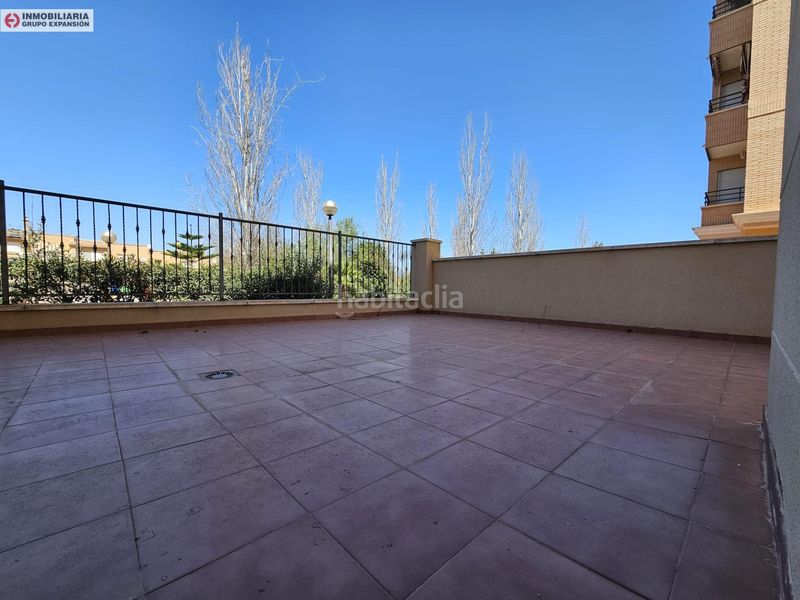 Foto 1f77b9f4-5dbf-47ff-993e-97fcedd8b82e. Local comercial a El Castillo Aspe