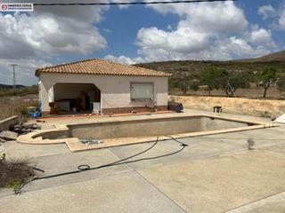 Chalet in Hondón de los Frailes. Chalets de obra nueva en hondon de los frailes