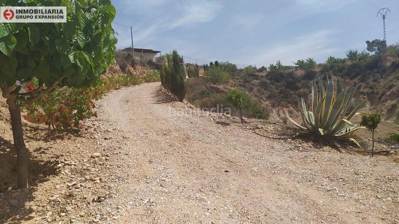 Foto ea5c4e87-7b2c-4d5a-a4f7-de469d5e5079. Casa in Abanilla