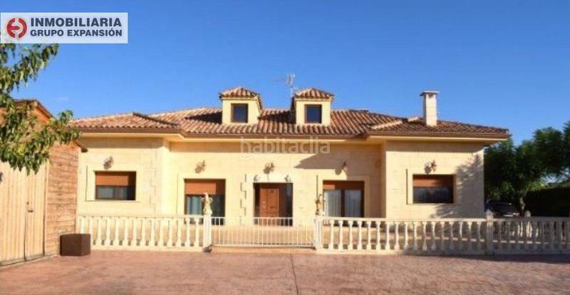 Foto 3c288355-c26b-4ea2-9b3e-713f2f550372. Chalet avec chauffage parking piscine dans El Castillo Aspe