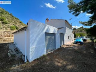 Chalet à Romana (la). Chalet rural tipo caserío en la romana muy bien situado