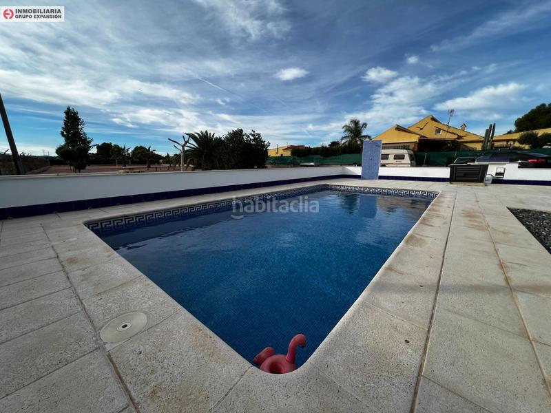 Foto 0e7f5fdc-338a-4bc4-8a2d-99e201bd4400. Chalet espectacular chalet de lujo con piscina en Aspe