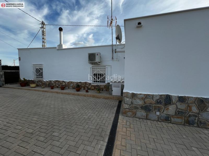 Foto 7573b691-7e88-4a31-a80d-10ac37960998. Chalet espectacular chalet de lujo con piscina en Aspe