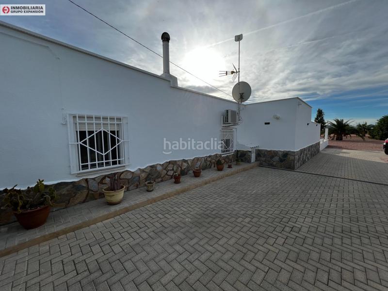 Foto 915a2af3-7b03-47aa-947b-00b4ae1e4ab8. Chalet espectacular chalet de lujo con piscina en Aspe