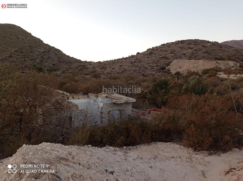 Foto 92871a3f-129a-4ca0-b972-c2d86a67b330. Chalet in Novelda