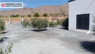 Chalet in Hondón de los Frailes. Almacén agrícola en hondón de los frailes muy bien situado