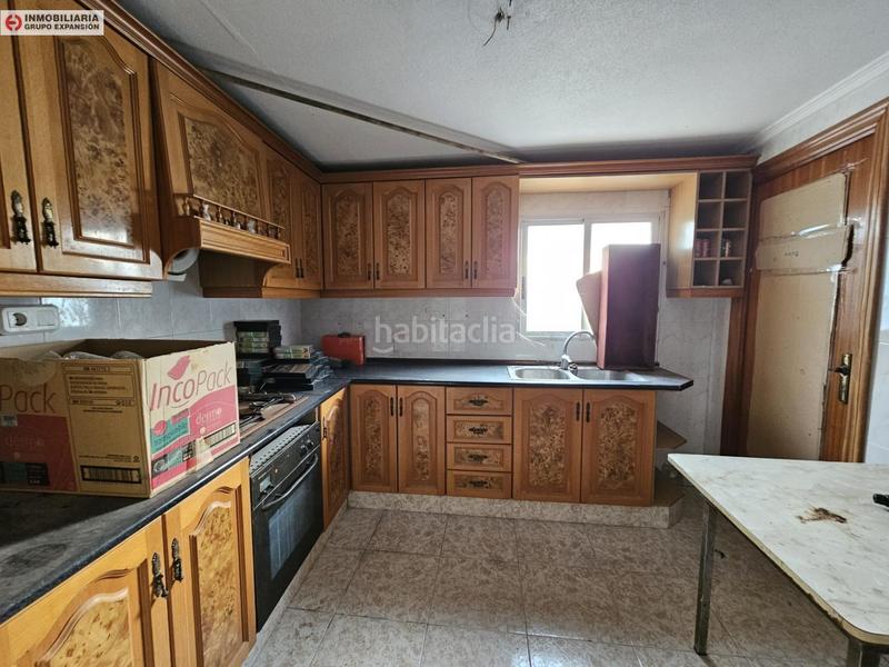 Foto fdd424a1-436b-4964-9680-684fe0d4e715. Xalet amb calefacció piscina a Centro Elche / Elx