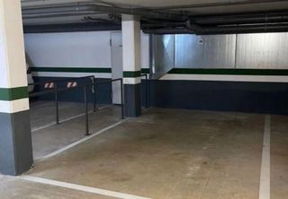 Parking coche en Premià de Dalt. Parking para coche en el centro de premiá de dalt
