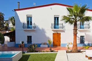Maison à Montgat. Casa única con encanto, masía rústica mediterránea del siglo xix