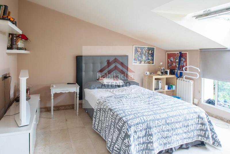 Foto 0de28f56-6b2a-41de-a671-f06bfd47b699. Maison jumelée avec chauffage parking dans Teià