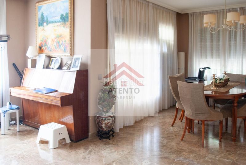 Foto 7281428d-709c-44a6-b6eb-94b11c4e00ad. Casa aparellada amb calefacció aparcament a Teià