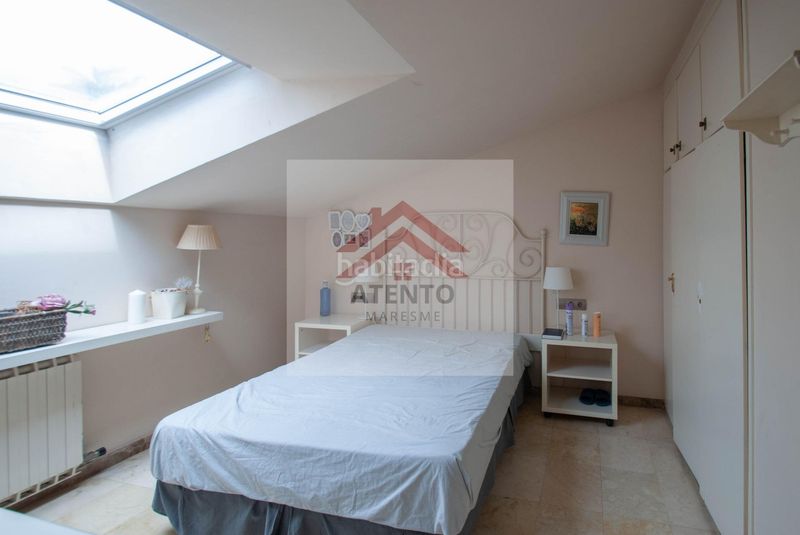 Foto 99064ae3-f44e-4fa6-bd61-e529ca2887a4. Casa aparellada amb calefacció aparcament a Teià