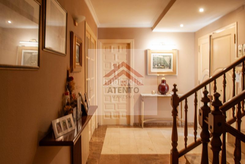 Foto c2b9e829-1256-46fd-866d-bbb9f48377ee. Casa aparellada amb calefacció aparcament a Teià