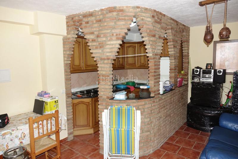 Foto f3f7ff1d-7857-454f-9882-873ac0d2cb10. Chalet  en venta en polígonos, 2 dormitorios. en Torvizcón