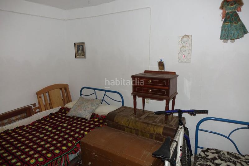 Foto cdfb647a-e96d-4889-94ff-30cfc0a81cef. Chalet  en venta en polígonos, 4 dormitorios. en Torvizcón