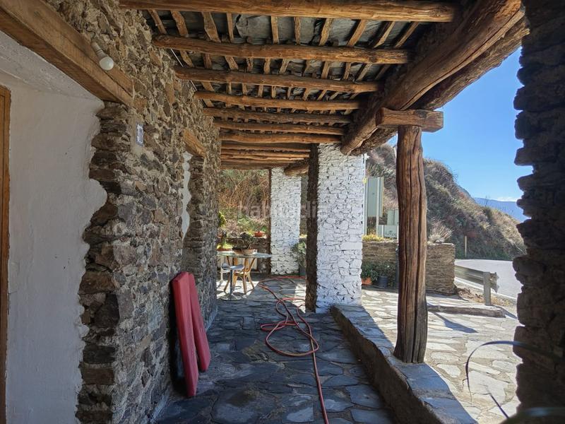 Foto 5c2c1de2-aee1-4643-9d7c-e2caae747df4. Local commercial dans Bubión