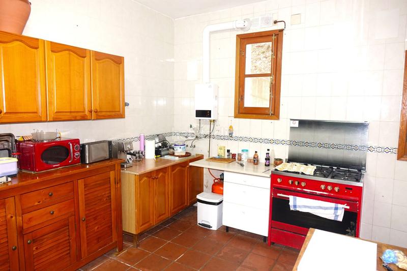 Foto f11b6577-af48-4b93-a40c-23d7895f9705. Local commercial dans Bubión