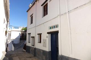 Casa a Torvizcón. Casa en venta en centro, 2 dormitorios.