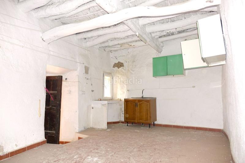 Foto bdfa15c9-bef4-4eb1-adb6-49e66288c742. Casa  en venta en centro, 7 dormitorios. en Cáñar