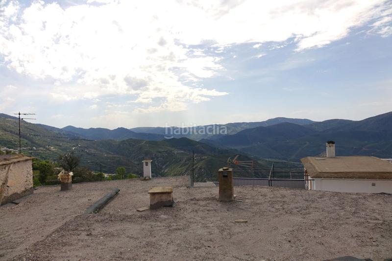 Foto be55c264-f79e-4188-9cc2-45971fe0681e. Casa  en venta en centro, 7 dormitorios. en Cáñar