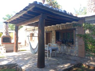 Miete Chalet in Órgiva. Chalet en alquiler en urbanizaciones, 2 dormitorios.