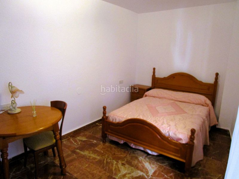 Foto 269b87a5-ed7e-41f7-b52b-165ecbf524f2. Appartement dans Órgiva