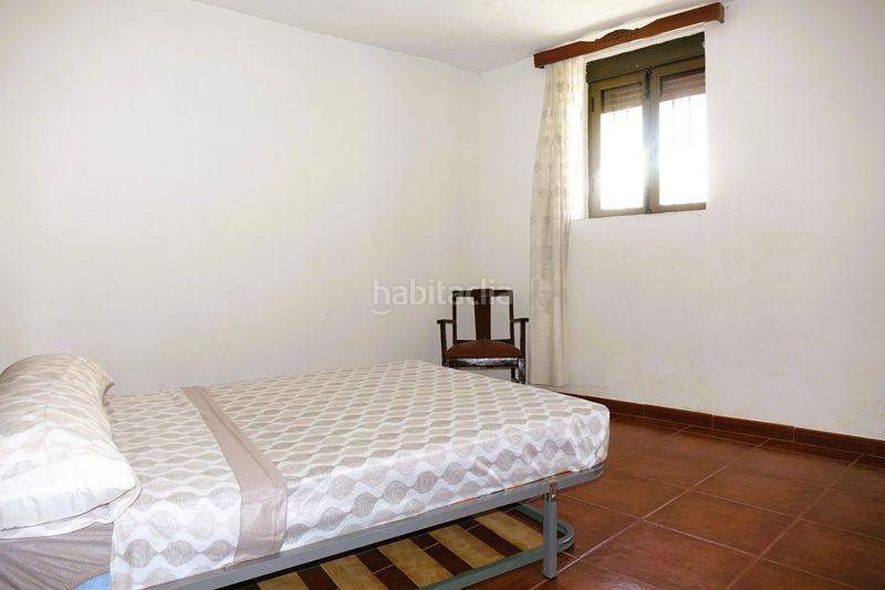 Foto 150eff34-53ed-4eee-b319-2d0577c7f5d0. Casa amb aparcament a Taha (La)