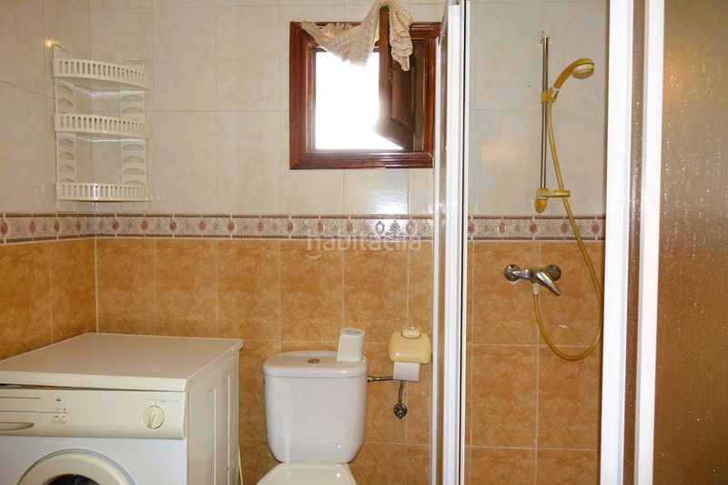 Foto 238340a8-5a70-42db-9a8c-b85bf7ad2ce2. Casa amb aparcament a Taha (La)