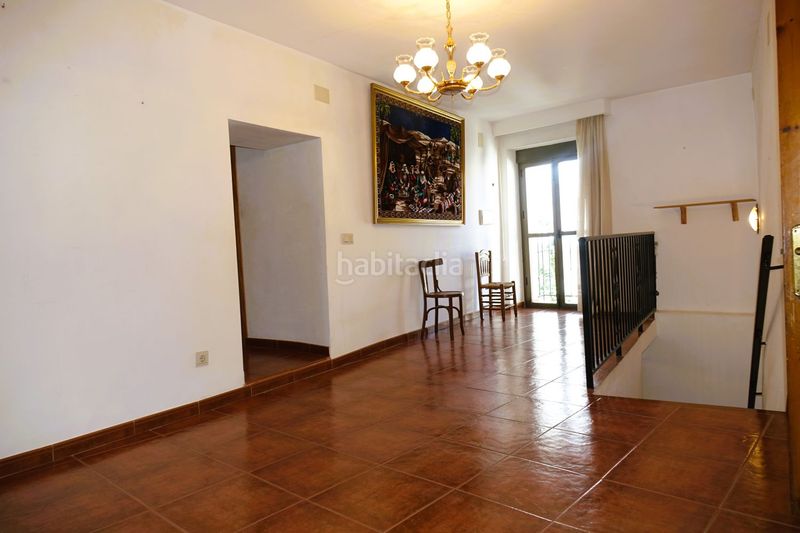Foto 4080323f-b6f5-4c76-86b6-59dc5d656660. Casa amb aparcament a Taha (La)