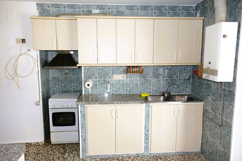Foto d1d8c3ae-09cf-4431-9089-fee9f41e4e97. Casa amb aparcament a Taha (La)