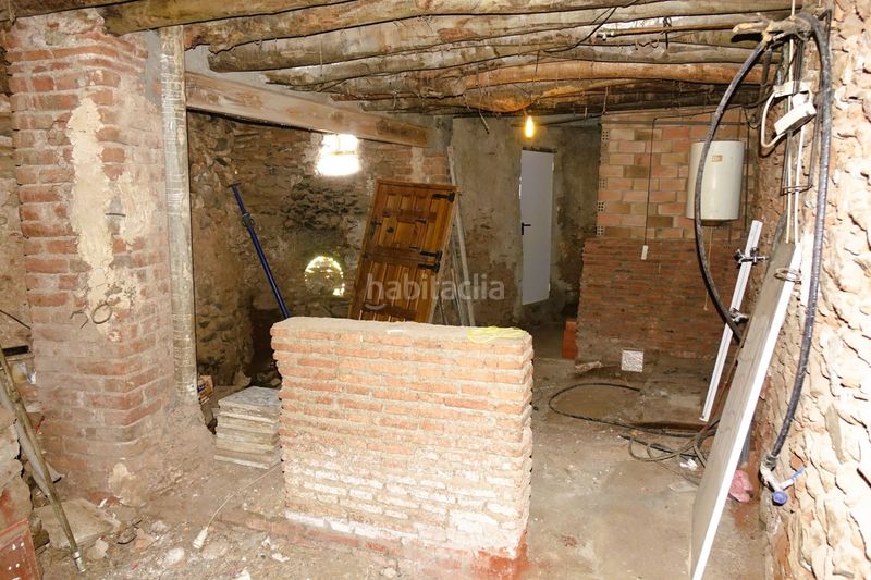 Foto 1a718ded-8264-4aa8-b658-c94bc9bbd29f. Casa amb aparcament a Órgiva