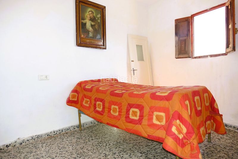 Foto d2ad53d6-b8a4-4a87-8c4e-c232e3b2e5e2. Casa amb aparcament a Órgiva
