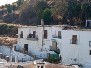Casa a Pórtugos. Casa en venta en centro.
