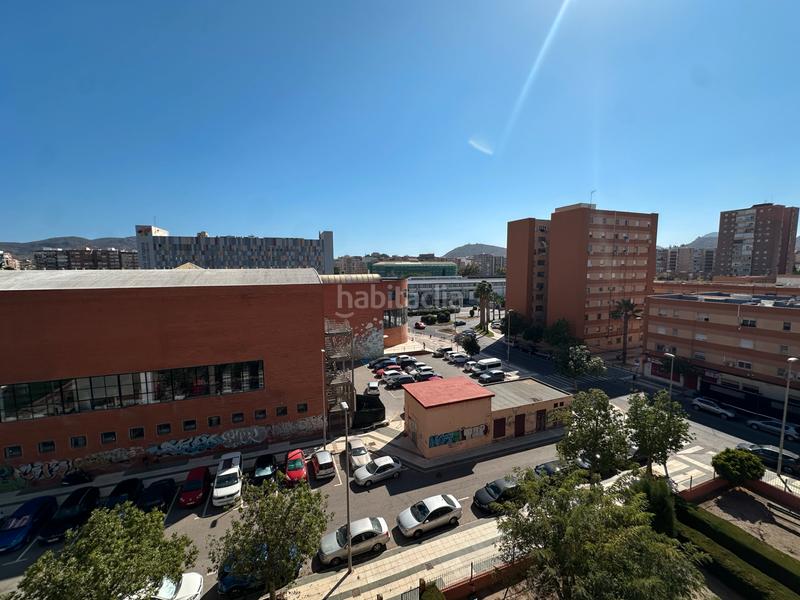 Foto 6fcf3384-d9ac-4ff5-8c2e-3c2800126e28. Flat in calle totana 3 in Ensanche Cartagena