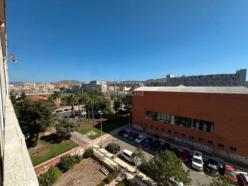 Foto 74bd8d21-2eed-4d85-b462-1a09e407e858. Flat in calle totana 3 in Ensanche Cartagena