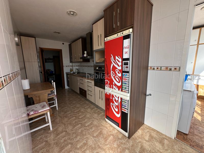 Foto 88f41905-d08c-4e89-ba4c-11d39d8ac557. Flat in calle totana 3 in Ensanche Cartagena