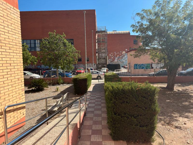 Foto 9feec22e-9a5d-42da-8623-73e021823744. Flat in calle totana 3 in Ensanche Cartagena