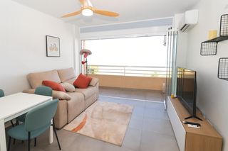 Rent Flat in Calle río tormes 21. Apartamento reformado con vistas al mar en playa honda